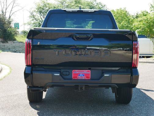2024 Toyota Tundra Hybrid Platinum
