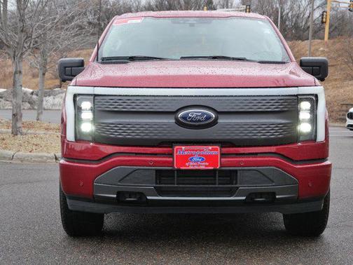 2023 Ford F-150 Lightning XLT