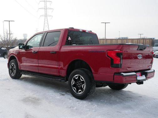 2023 Ford F-150 Lightning XLT