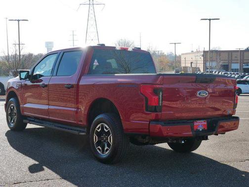 2023 Ford F-150 Lightning XLT
