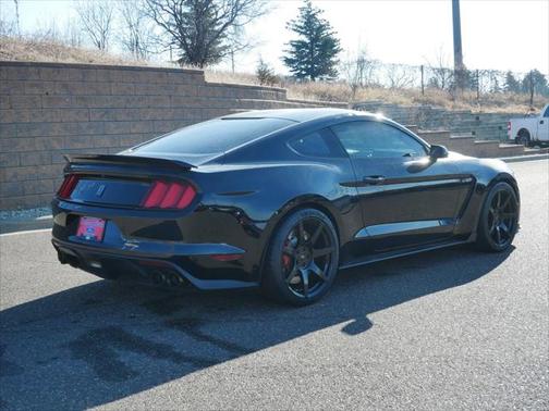 2017 Ford Shelby GT350 Base
