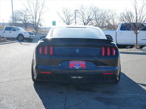 2017 Ford Shelby GT350 Base