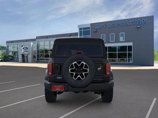 Shadow Black 2026 Ford Bronco Outer Banks