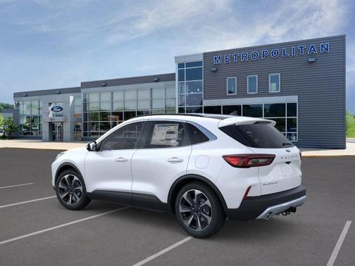 2025 Ford Escape Platinum