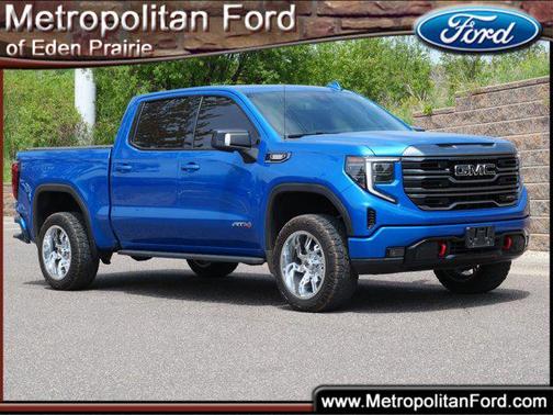 Dynamic Blue Metallic 2022 GMC Sierra 1500 AT4