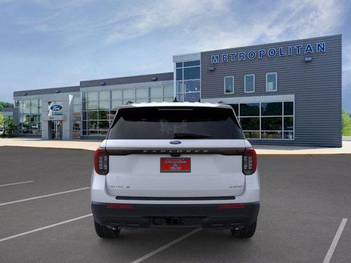 Space White Metallic 2026 Ford Explorer Active