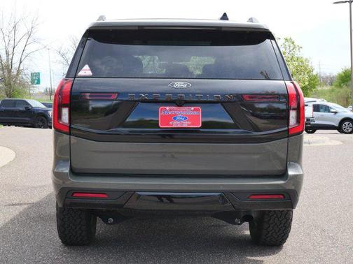 Wild Green 2025 Ford Expedition Tremor