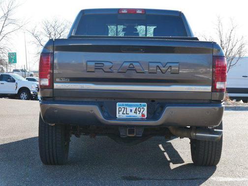 2018 RAM 2500 Limited Crew Cab 4x4 6'4' Box