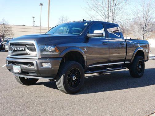 2018 RAM 2500 Limited Crew Cab 4x4 6'4' Box