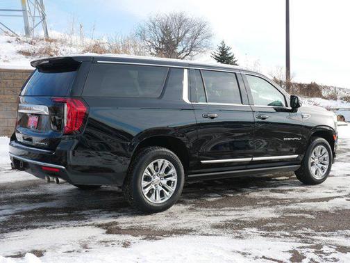 2024 GMC Yukon XL Denali