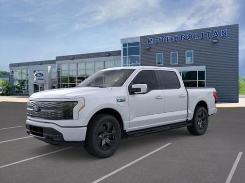 2025 Ford F-150 Lightning LARIAT