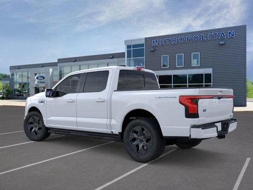 2025 Ford F-150 Lightning LARIAT