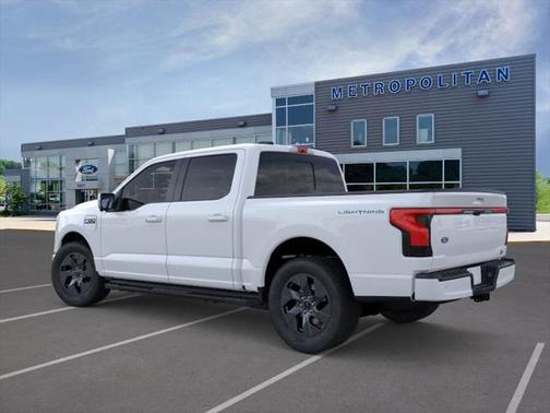 2025 Ford F-150 Lightning LARIAT