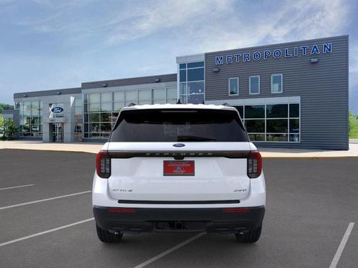 2025 Ford Explorer Active