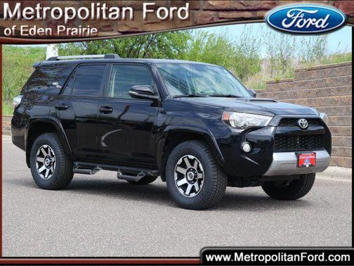 Midnight Black Metallic 2018 Toyota 4Runner TRD Off Road Premium