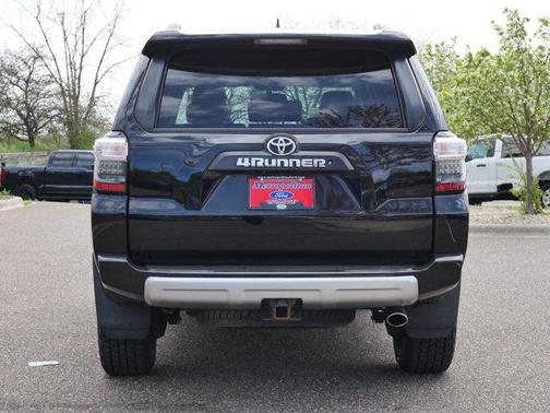 Midnight Black Metallic 2018 Toyota 4Runner TRD Off Road Premium