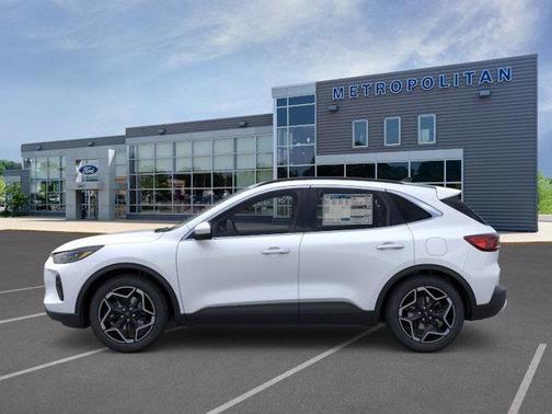 2026 Ford Escape Platinum