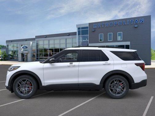 Star White Metallic Tri-Coat 2026 Ford Explorer ST