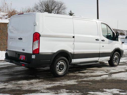 2015 Ford Transit-250 Base