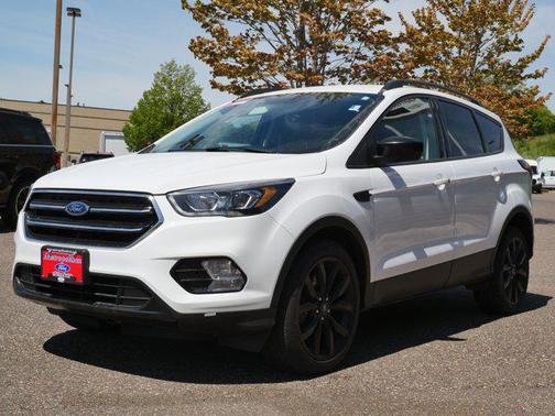 Oxford White 2019 Ford Escape SE
