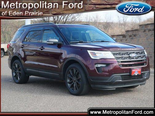 Burgundy Velvet Metallic Tinted Clearcoat 2018 Ford Explorer XLT