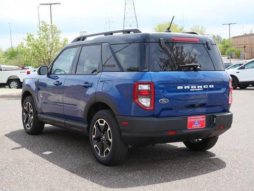 Atlas Blue Metallic 2024 Ford Bronco Sport Outer Banks