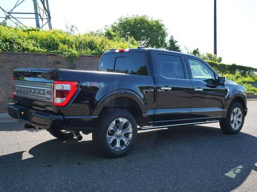 Agate Black Metallic 2022 Ford F-150 Platinum