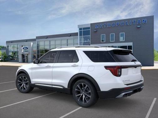 2025 Ford Explorer Platinum