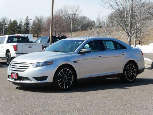 2019 Ford Taurus Limited