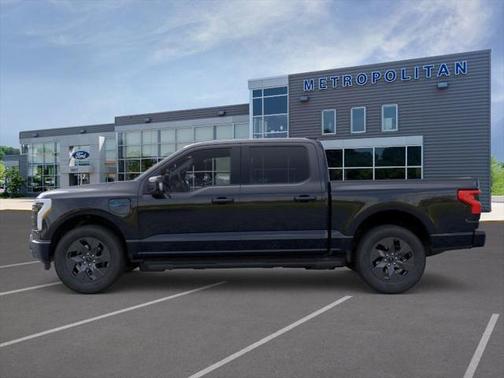 2025 Ford F-150 Lightning LARIAT