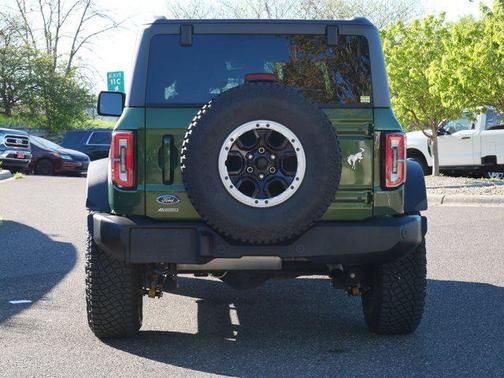 Eruption Green Metallic 2023 Ford Bronco Outer Banks