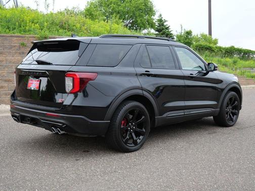 Agate Black Metallic 2020 Ford Explorer ST