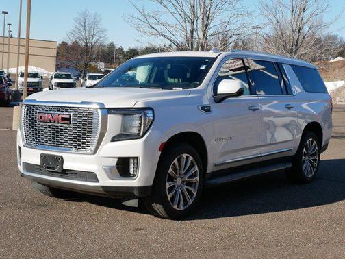 2022 GMC Yukon XL Denali