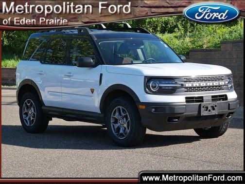 Oxford White 2023 Ford Bronco Sport Badlands