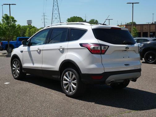 White Platinum Metallic Tri-Coat 2017 Ford Escape Titanium