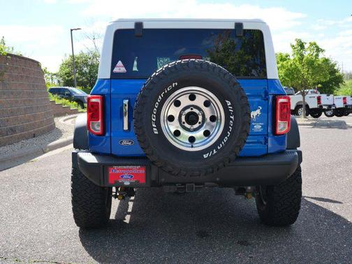 Velocity Blue Metallic 2026 Ford Bronco Heritage Edition