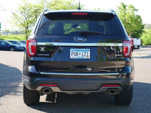 Agate Black Metallic 2019 Ford Explorer Limited