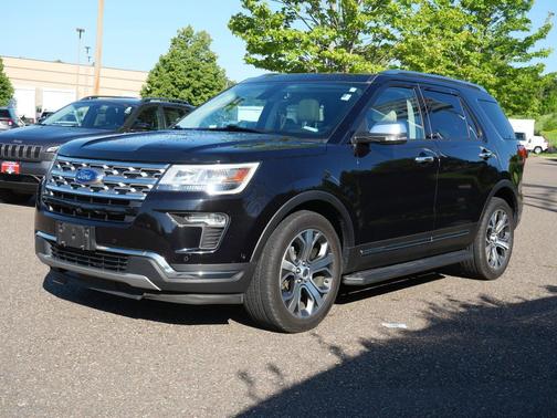 Agate Black Metallic 2019 Ford Explorer Limited