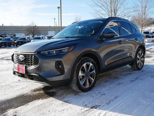 2024 Ford Escape Platinum