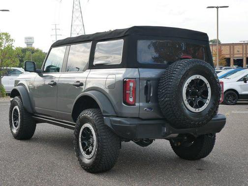 2022 Ford Bronco Badlands