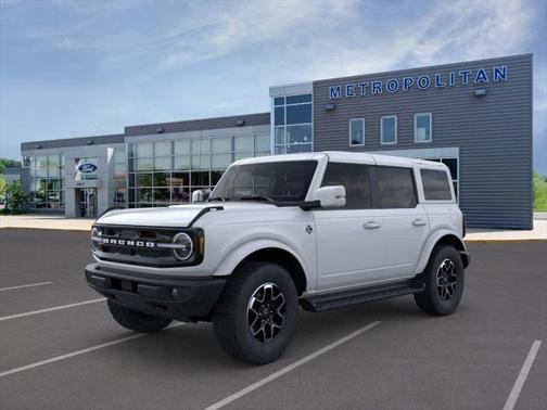 2025 Ford Bronco Outer Banks