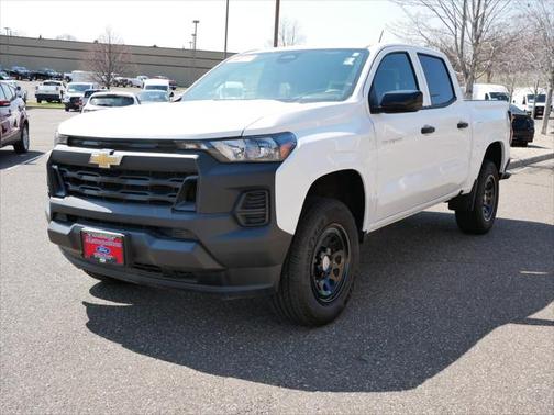 2024 Chevrolet Colorado WT