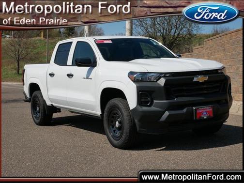 2024 Chevrolet Colorado WT