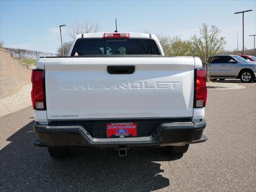 2024 Chevrolet Colorado WT