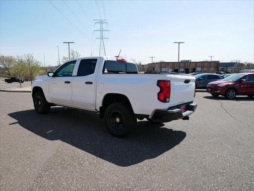 2024 Chevrolet Colorado WT