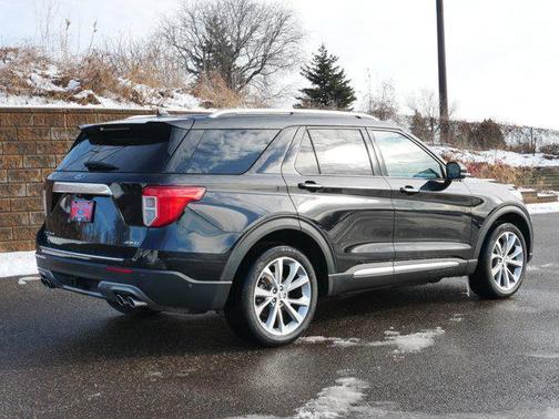 2021 Ford Explorer Platinum