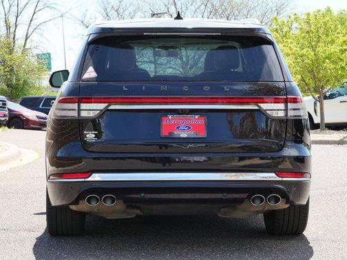 Infinite Black Metallic Clearcoat 2023 Lincoln Aviator Black Label AWD