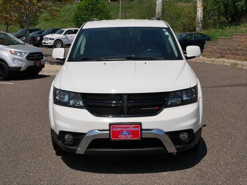 2019 Dodge Journey Crossroad