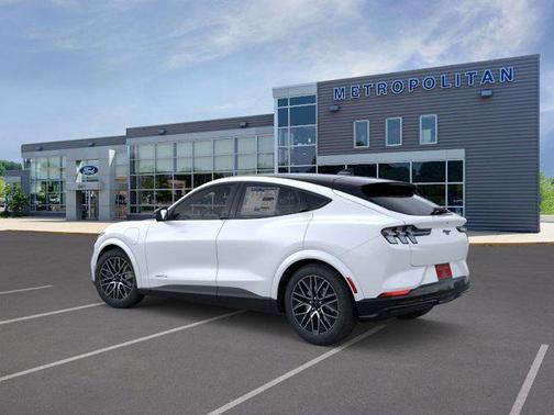 Star White Metallic Tri-Coat 2026 Ford Mustang Mach-E Premium