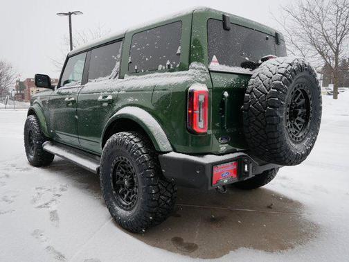 2025 Ford Bronco Outer Banks